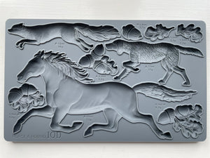 Horse and Hound Mould