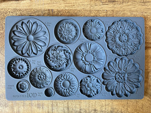 Rosettes Mould