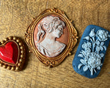 Cameos Mould